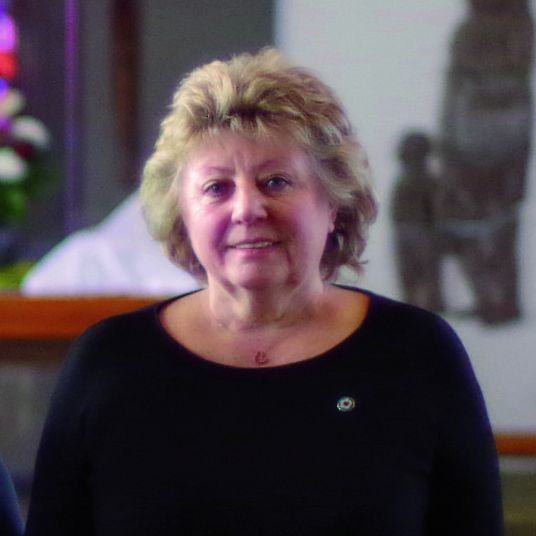 Viktoria Buling, Küsterin von Lehnheim